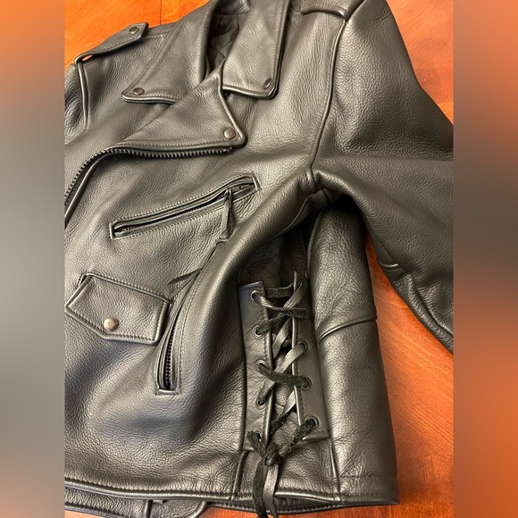 Leather Biker Jacket in Black Made in USA Riders Motorcycle - Picture 3 of 8